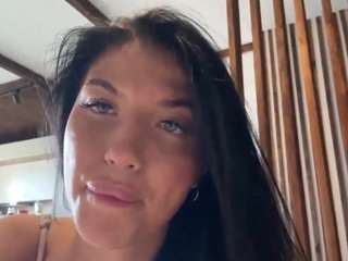 TheressaBehn live webcam show
