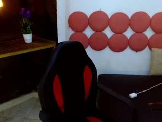 ZeusTrys live cam preview