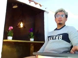 ZeusTrys