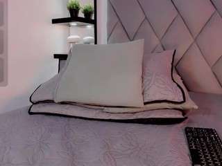 Auroraa-Smith live cam preview