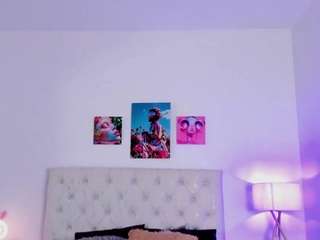 leana-lovings11 live cam preview