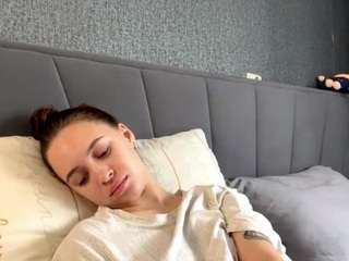 Christia live webcam show