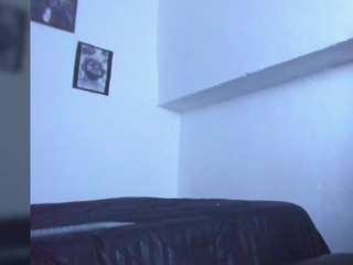 menottisofa