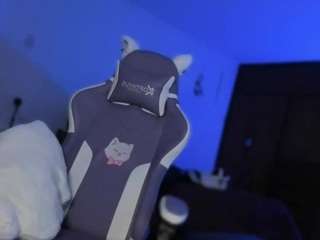 tellmemaddiee
