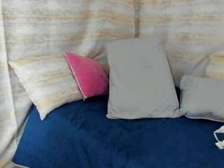 Victoriaarouss47 live cam preview