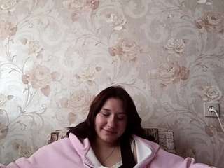 Chloe live webcam show