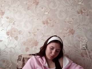 Chloe live webcam show