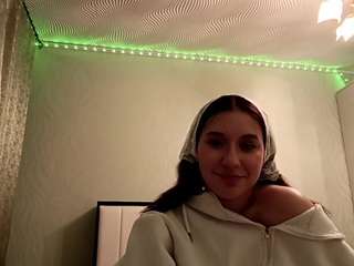 Chloe live webcam show