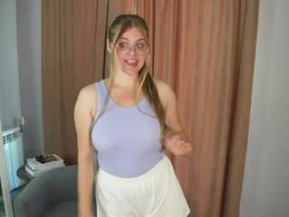 IlaLeftridge live webcam show