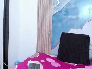 ivonnee27's live room