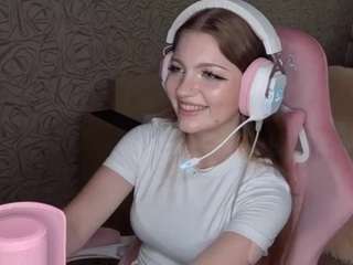 Julia live webcam show
