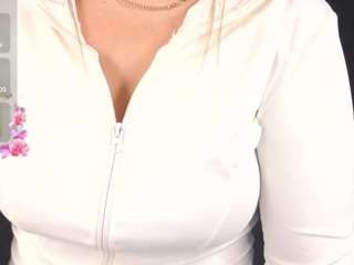 Mary-Forrest live cam preview