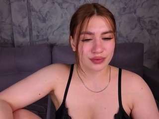 Mary-Forrest live cam preview