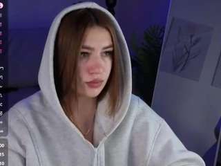 le modèle mary-forrest est en webcam porno dans un show sur le site camsoda, il possède les tags suivants: ahegao,solo show,normal,pov,public,role play,sexting,sexy,skinny,solo,spank,no drinking,spanking,strip,striptease,sweet,tease,twerk,upskirt,wet
