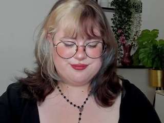 OpheliaLush live cam preview