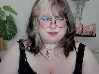 OpheliaLush live cam preview