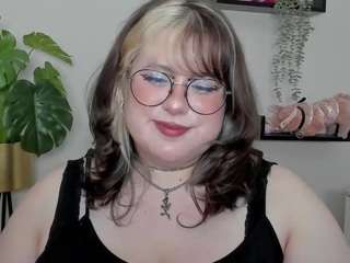 OpheliaLush live cam preview
