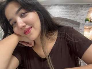 Leila live webcam show