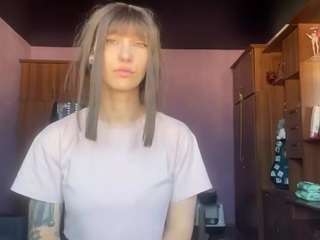 Mia live webcam show