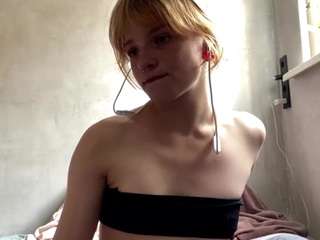 Eustoliawallett's cam show statistics and live stream
