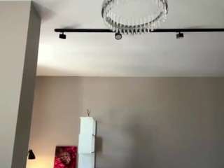 Scarlett live webcam show