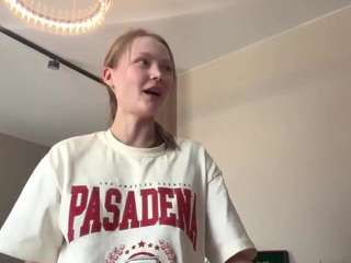 Live cam show with Scarlett