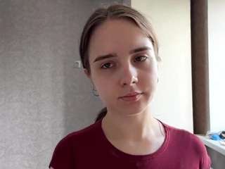 Kittiehirkaler's cam show statistics and live stream