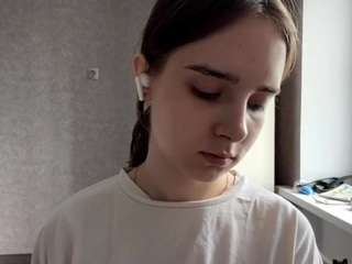 kittiehirkaler's live room