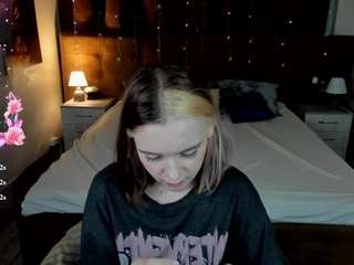 Les-Moonie live webcam show