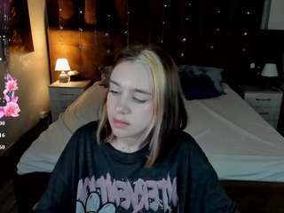Les-Moonie live webcam show