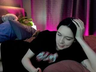 Les-Moonie live cam preview