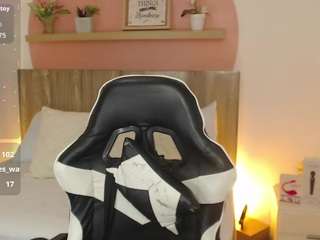 lucia-henao live webcam show