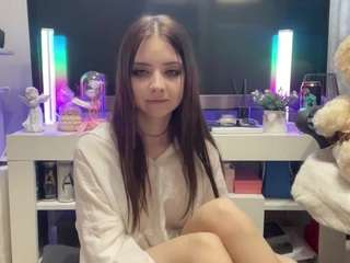 Bella live webcam show