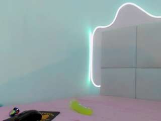 Miiassofiia live cam preview