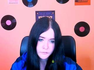 mila-snow1