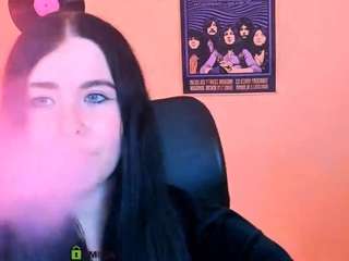 mila-snow1 live webcam show