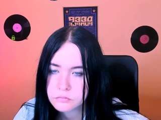 mila-snow1 live webcam show