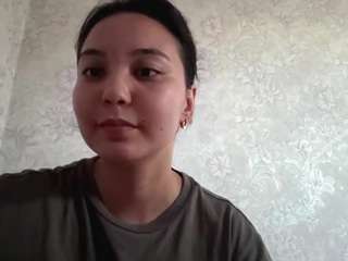 NeomaChristal live webcam show