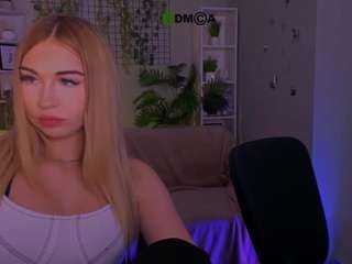 le modèle princessnicolee est en webcam porno dans un show sur le site camsoda, il possède les tags suivants: ahegao,smoking,natural,nature,normal,pov,public,sexy,skinny,spanking,anal toys,squirter,strip,striptease,teen 18,toys,twerk,young adult,naked,lovense
