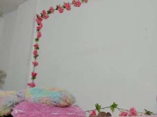 sofi-emiruu's live room