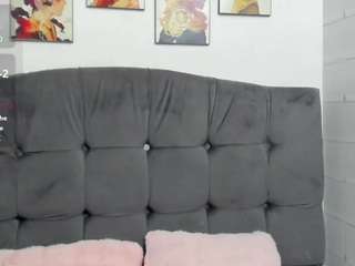 EmilyColns live cam preview