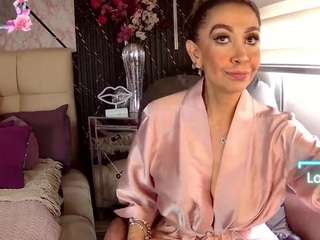 evelynagrey's live room