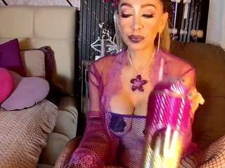 EvelynaGrey