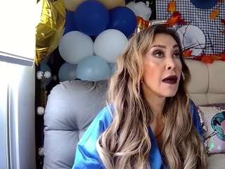 evelynagrey camsoda