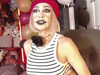 EvelynaGrey