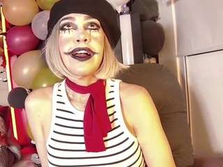 EvelynaGrey