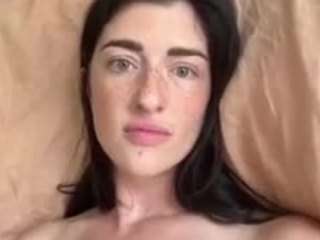 gothicbuttslut live webcam show