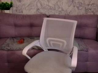 Lady-Alise live cam preview
