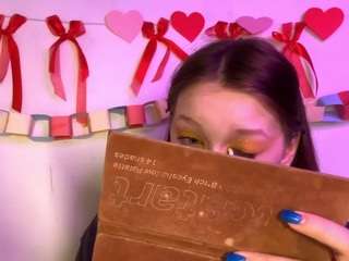 EmileeWinterhalter live webcam show