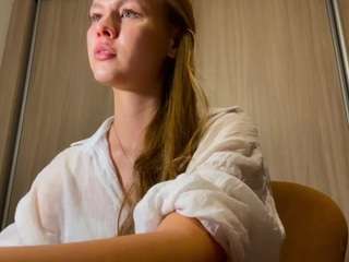 MonicaNori live webcam show